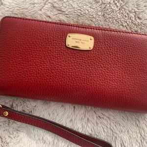 MK wristlet wallet. NEVER WORN